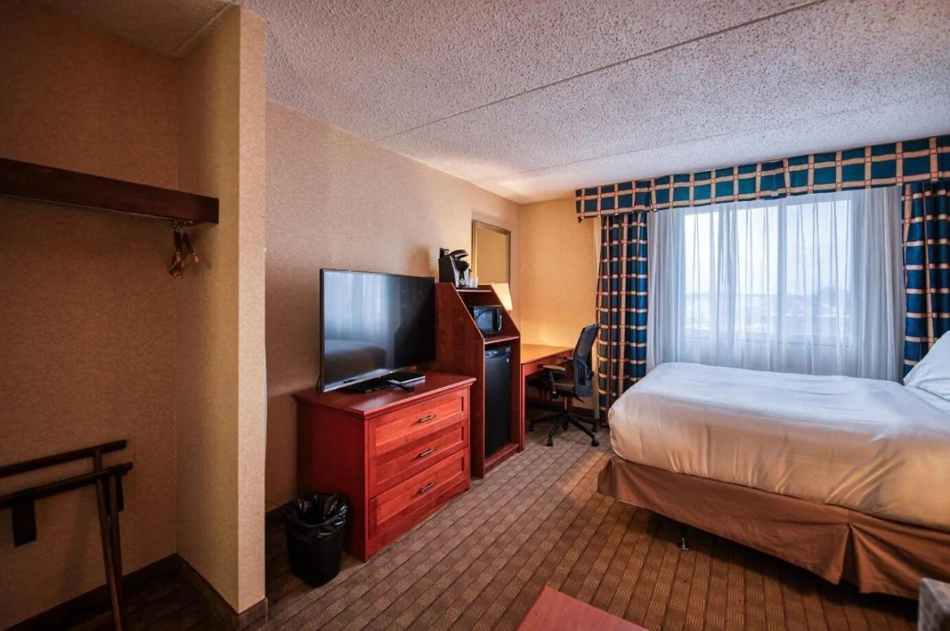 Amenida Residences, Calgary