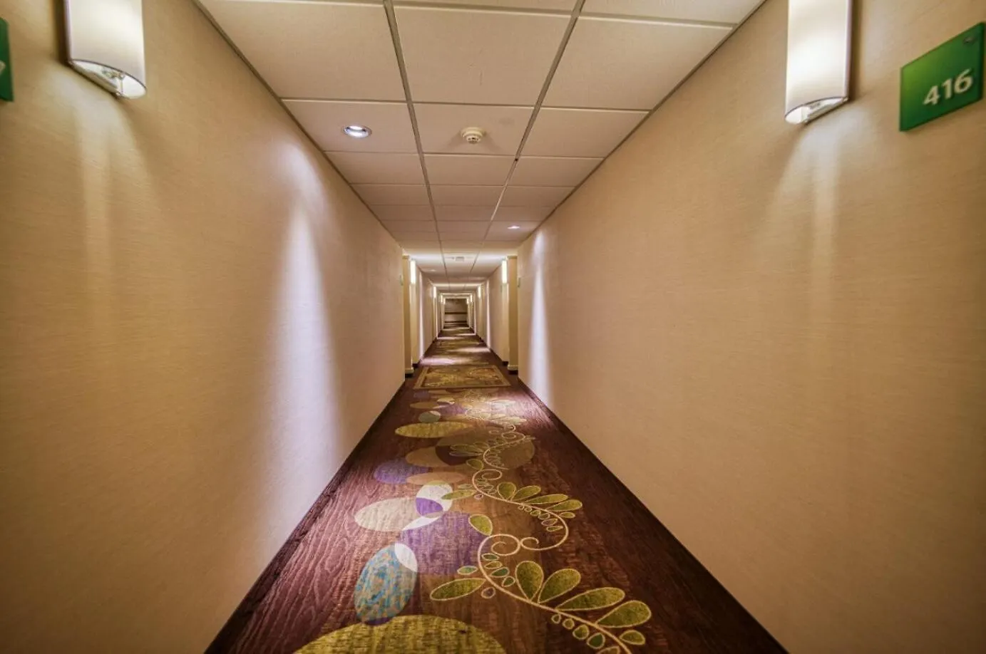 Hotel Amenida Residences, Calgary
